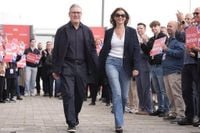 Starmer calls Reform’s migrant plans ‘racist’ – Labour conference live