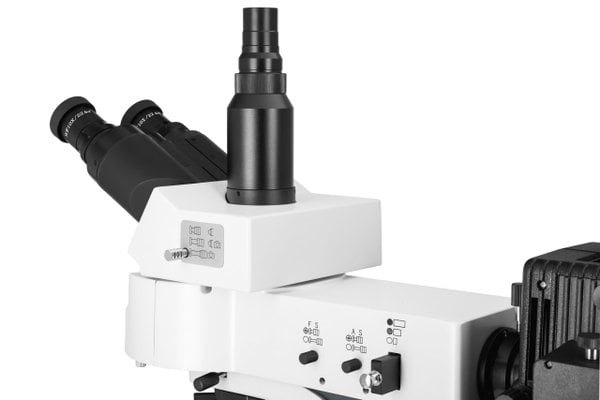 Levenhuk MED PRO 600 Fluo Mikroskop