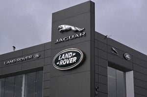 Jaguar Land Rover Resumes Car Shipments To America