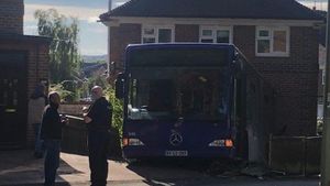 Oxford Bus Passenger Severely Injured After Falling Down Stairs