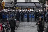 Istanbul public transport in lockdown for May 1 demonstrations - Türkiye Today