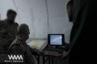 Iran’s IRGC Commander Observes a U.S. Aircraft Carrier - WANA