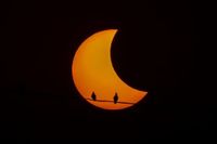 Special glasses necessary: What to know about the partial solar eclipse at the end of March