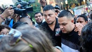 Judge Blocks Deportation Of Salvadoran Immigrant Amid Legal Battle