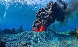 Bilim İnsanları, Oregon Sahili Yakınlarında 2025'te Olası Deniz Altı Volkan Patlaması Konusunda Uyardı.