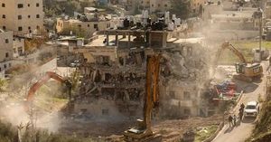 Largest East Jerusalem Demolition Leaves Dozens Homeless