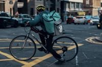 UK’s Deliveroo to Be Bought by US’ DoorDash for £2.9 Billion