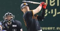 巨人・岡本和真が5号2ラン　DeNA・バウアーから2打席連発