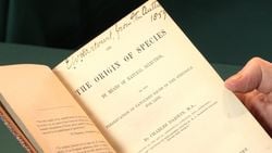 24 Kasım 1859'da Charles Darwin, Türlerin Kökeni'ni Yayımladı!