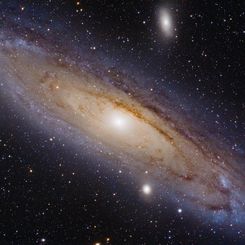  M31: The Andromeda Galaxy 