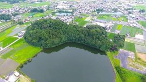 Discovery Of Large Ancient Tumulus Remains Near Nara City