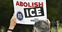 Florida Deletes ICE Deportation Records in Front of Journalists’ Eyes
