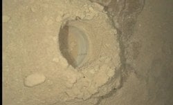 Curiosity Rover’dan Mars’ta Tatil Öncesi Kritik Keşif: Organik Madde Analizi ve 360 Derecelik Yeni Görüntüler.
