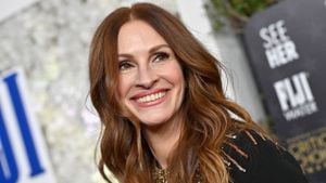 Julia Roberts Honored With César D'Honneur At 2025 Awards