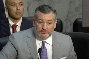 Ted Cruz Sparks AI Debate And Viral Gaffe In Senate