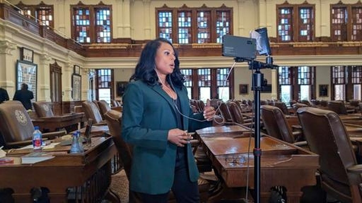 Texas Democrats Return As Redistricting Battle Escalates - Grand ...