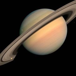Cassini Satürn'e Yaklaşıyor