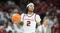 Arkansas' Fland to come off bench in injury return