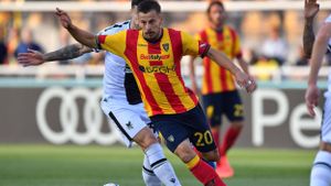 Lecce Triumphs Over Parma In Intense Serie A Clash