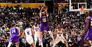 Lakers Rally Past 76ers After Doncic Exits With Injury