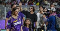 Shah Rukh Khan cheers his cricket team KKR ahead of match: Be happy