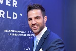 Como Coach Cesc Fabregas Faces Milan At San Siro