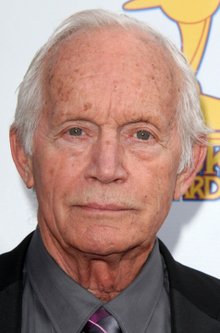 Lance Henriksen
