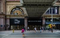 Hudson’s Bay plans to liquidate