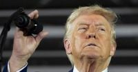 Donald Trump, scandalo Chatgate: Mike Waltz pronto alle dimissioni | Libero Quotidiano.it