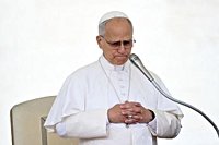 Pope refuses to take sides in Senator Durbin award controversy