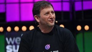 Celsius Founder Alex Mashinsky Admits Fraud Amid Industry Fallout