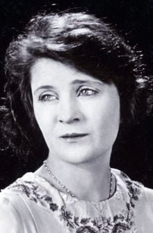 Mae Marsh