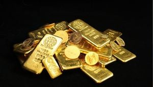 Gold Prices Plummet As Economic Indicators Shift