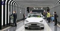 Tesla wegen angeblich manipulierter Kilometerzähler verklagt