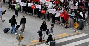 Air Canada Flight Attendants Defy Back-To-Work Order