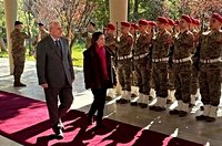 Robles assures her Lebanese counterpart that Spain will continue supporting peace despite the possible withdrawal of UNIFIL
