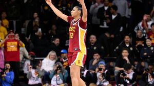 USC Trojans Prepare For Showdown With UNC Greensboro Spartans