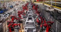 Những hàng hóa nào của Việt Nam sẽ không bị áp thuế đối ứng 46%?