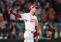 [포토]김광현, 채은성에 이어 노시환에게도… : 네이트 스포츠