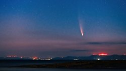Türkiye’de Görülen Meteor Videosu: Gece Gökyüzünde Parıldayan Ateş Topu Işıkları Görüldü.