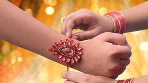 Gift Your Sister Financial Security This Raksha Bandhan