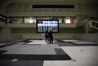 日経平均は反落で寄り付く、為替の円高を嫌気（ロイター） - Yahoo!ニュース