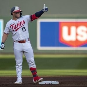 Rays And Twins Face Off In Crucial MLB Showdown