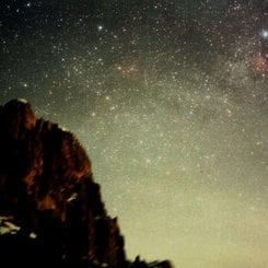 Hale-Bopp Brighest Comet This Decade
Credit: