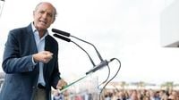 Camps se ofrece para arrancar un PP valenciano que perdió 