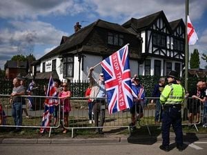 Protests Over Asylum Hotels Spark Nationwide Clashes Across UK