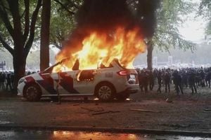Violent Anti-Immigration Protest Erupts In The Hague