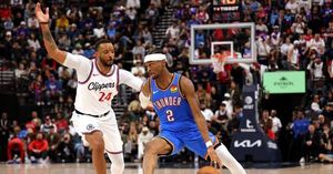 Thunder Hold Off Clippers To Extend Winning Streak