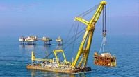 Diver dies during work to recover tech tycoon’s sunken superyacht | ITV News