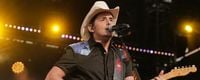 Brad Paisley & Alison Krauss Go Back to the 90s With 